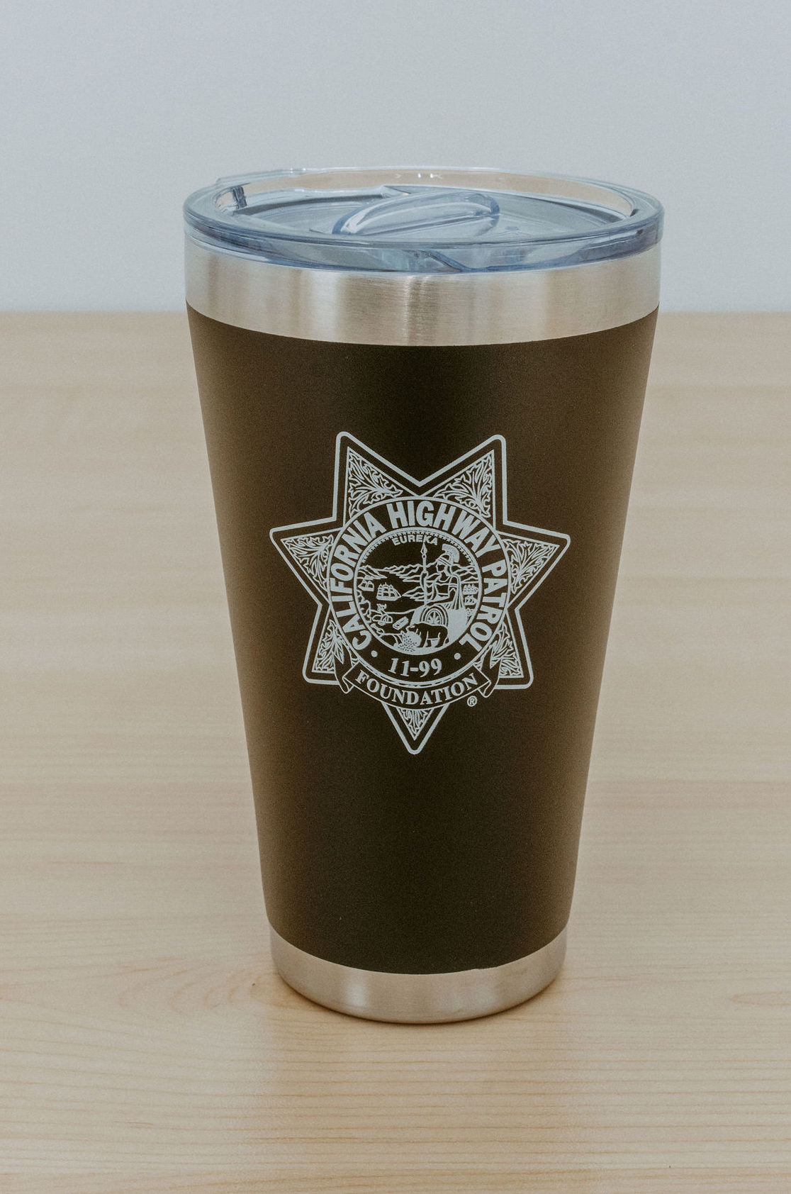 Custom Logo Tumbler  Engraved Logo Yeti Style Coffee Tumbler– Crystal  Imagery